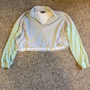 Grey Bandit Grey and Green cropped quarter zip